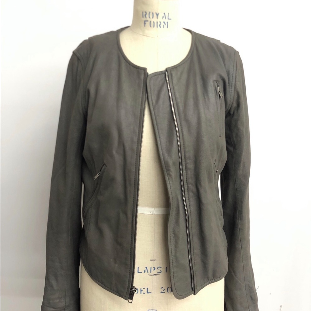 Theory Leather jacket size XS